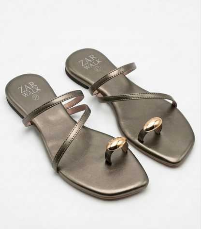 Brown women’s strappy flat sandals